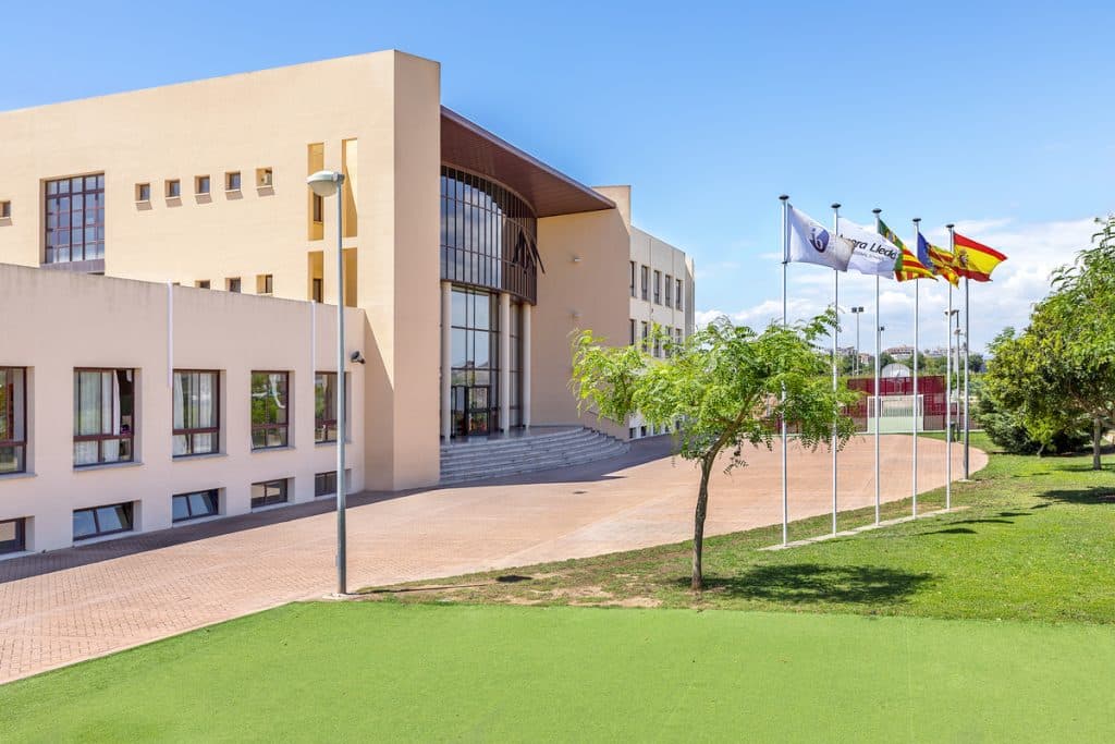colegio Agora Madrid International School | best schools in spain