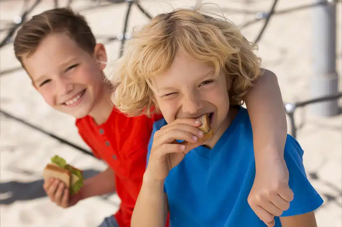 Vacaciones en familia: 7 destinos en España ideales para viajes con niños