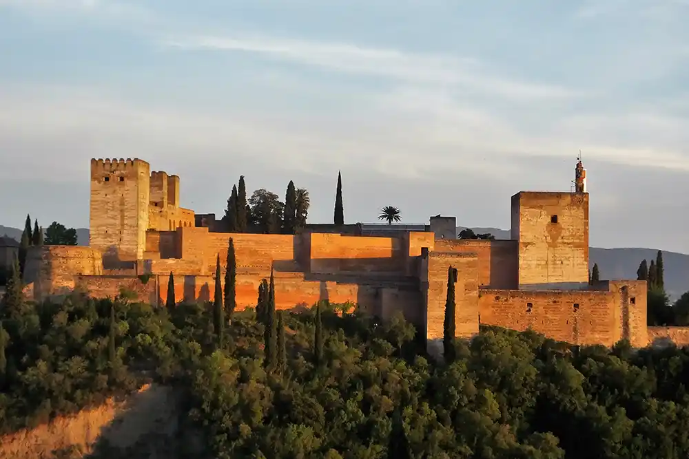 Granada la alhambra Holidays with children in Spain: 10 destinations by age (2026)