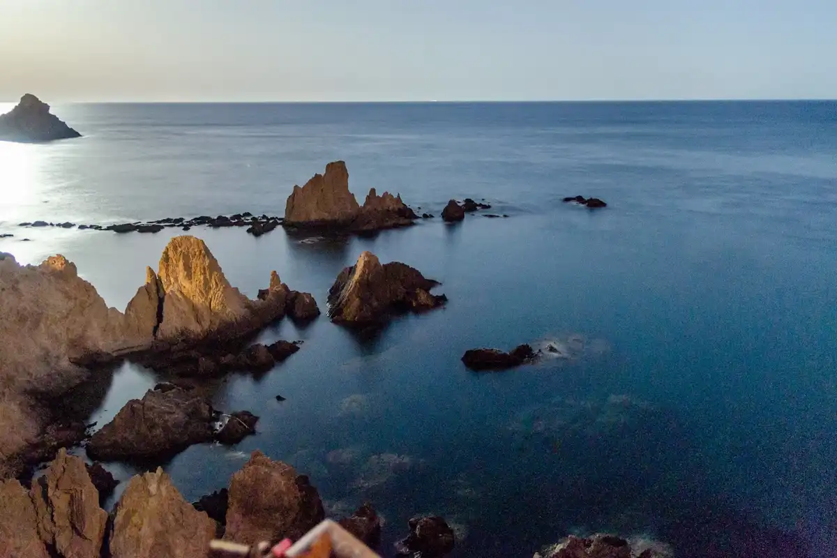 Los 10 mejores destinos en España para una escapada en familia - cabo de gata almeria