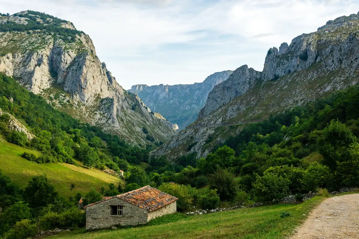 Los 10 mejores destinos en España para una escapada en familia - picos de europa
